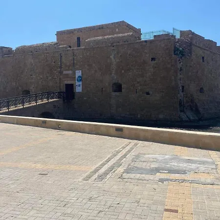 Beachside In Kato Lighthouse 81 Apartmán