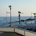 شقة Beachside In Kato Lighthouse 81 بافوس